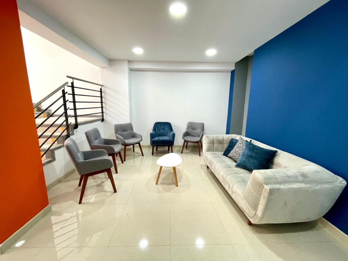 Hotel Home Pasto Bagian luar foto