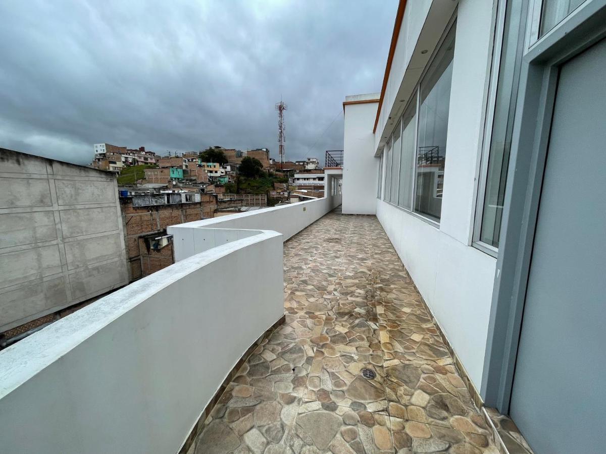Hotel Home Pasto Bagian luar foto